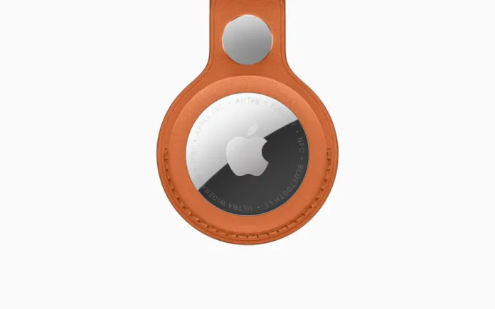 Apple AirTag 2 round disc design shown on a white background