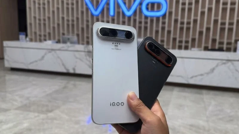 iQOO X Concept Phone Showcases 15,000mAh Battery and Snapdragon Gen10 Pro