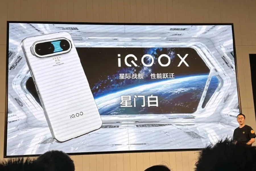 iQOO X Concept Phone White Model