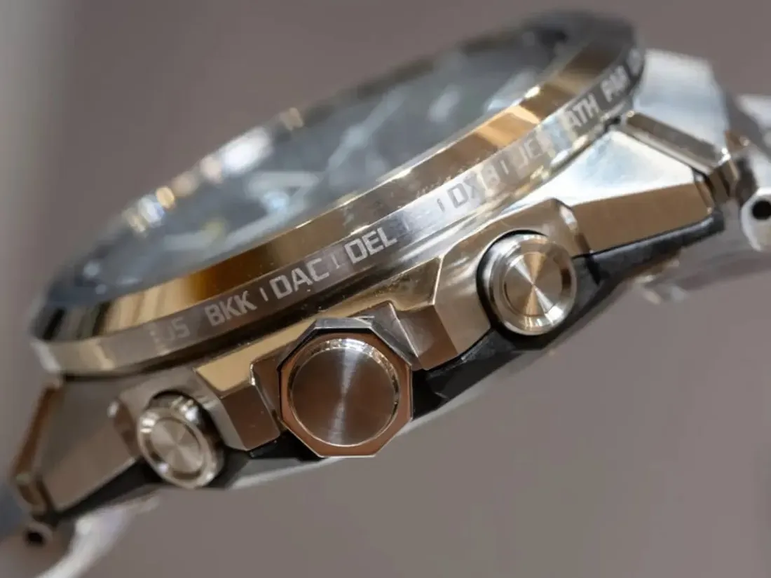 casio g shock gst w1000 bezel close up look Casio's Sleeker G-Steel GST-W1000 Swaps Rugged Bulk for Refined Steel