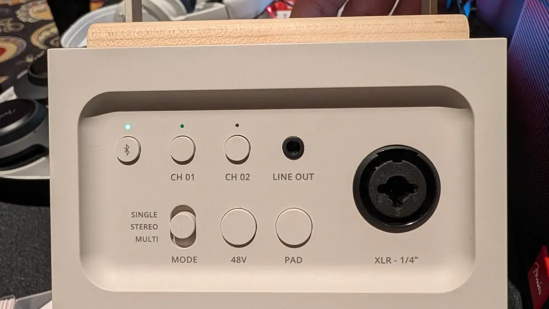fender inputs Fender's New ELIE Speakers Turn Your Living Room Into a Mini Stage