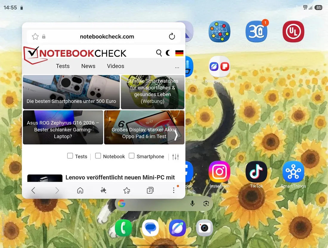 Photo of display and multi-monitor output How to Turn the Galaxy Z Fold8 Into a Pocket Workstation