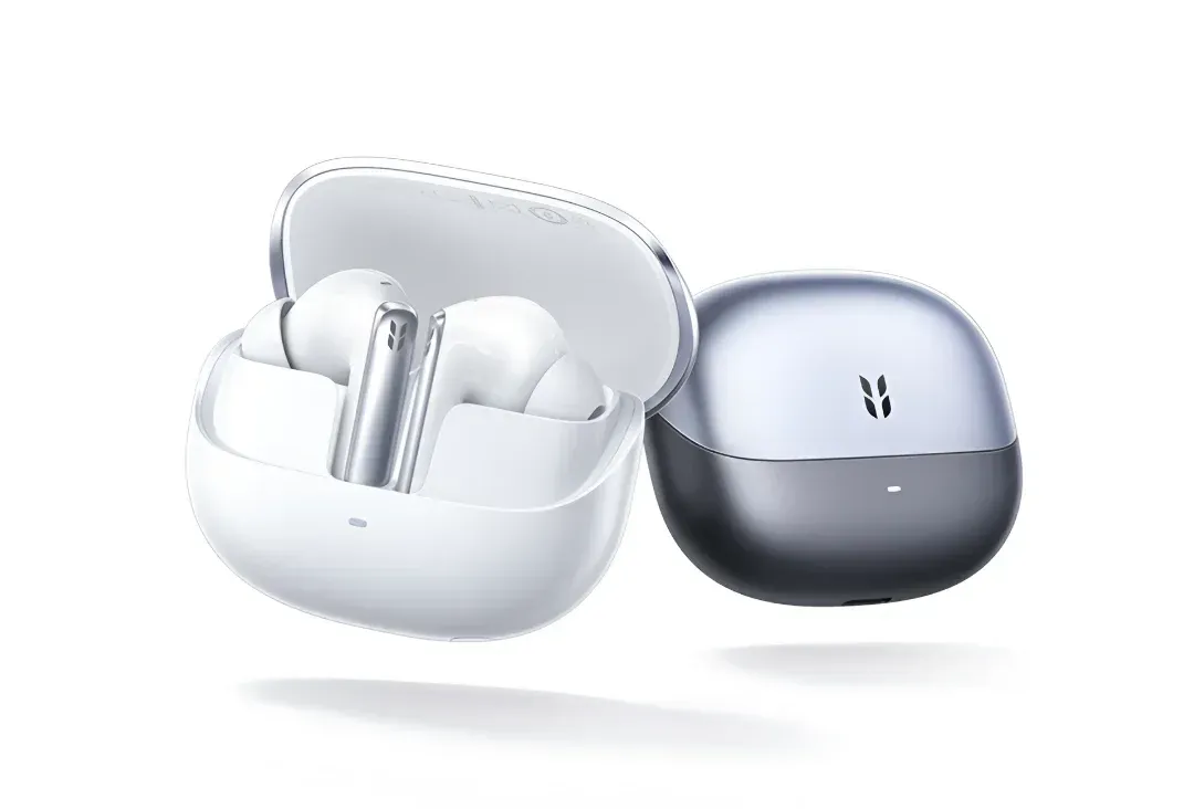 Ugreen HiTune T8 earbuds - These $26 Earbuds Pack AI Transcription and High-Res Audio
