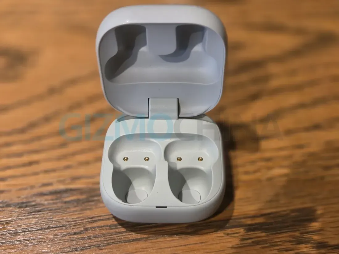 sony linkbuds clip6 These Clip-On Earbuds Eliminate In-Ear Fatigue Without Muting the World