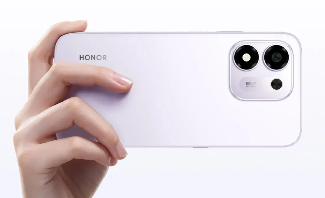 This $195 Phone Packs an 8,300mAh Battery and IP69K Water Resistance