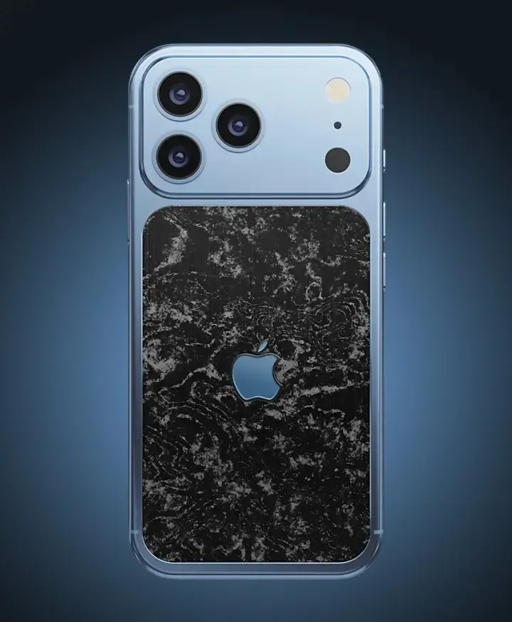 sb This $7,800 Custom iPhone Swaps Glass for 24K Gold and Forged Carbon