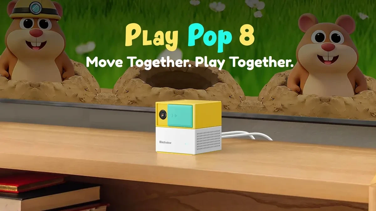 Blackview PlayPop 8 motion tracking gaming box on display