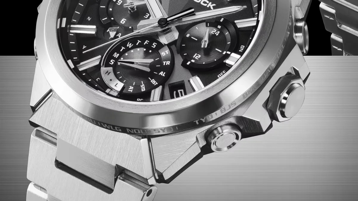 The three new Casio G-Shock G-Steel GST-W1000D watches featuring stainless steel bracelets and varying dial colors.