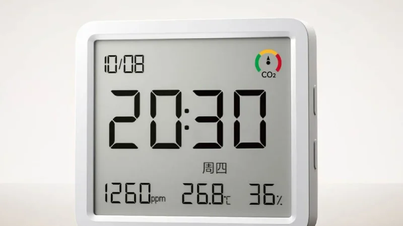 This $17 Smart Sensor Finally Adds CO2 Tracking to Your Desk Setup