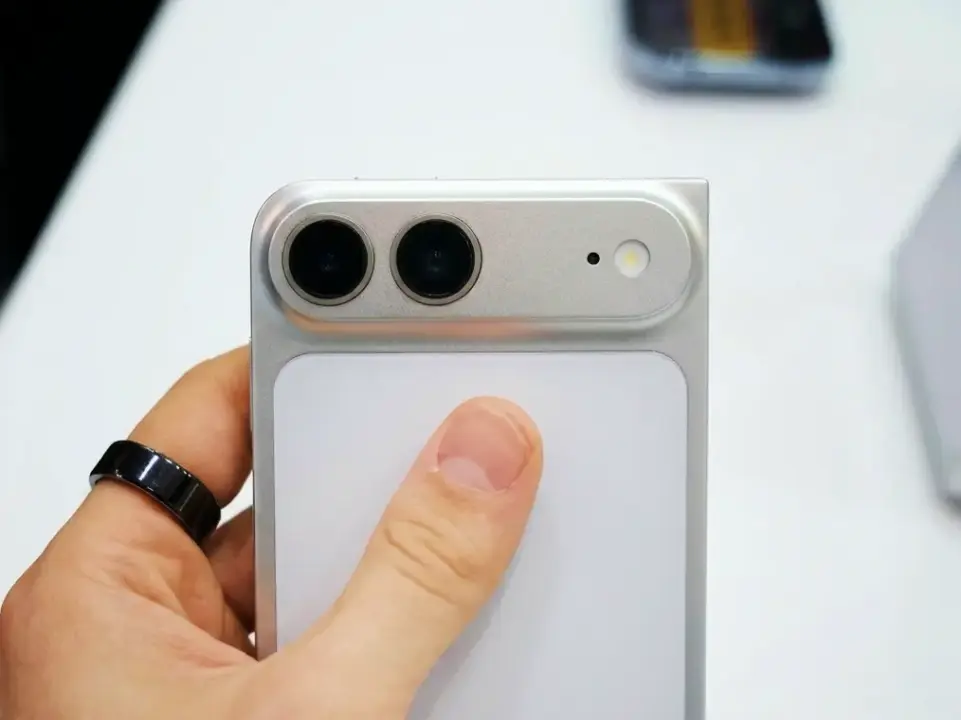 Apple foldable iPhone Ultra facing production challenges ahead of launch