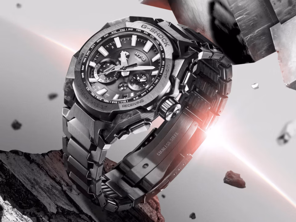 Casio MTG-B4000 carbon fiber watch with Triple G Resist and Bluetooth connectivity