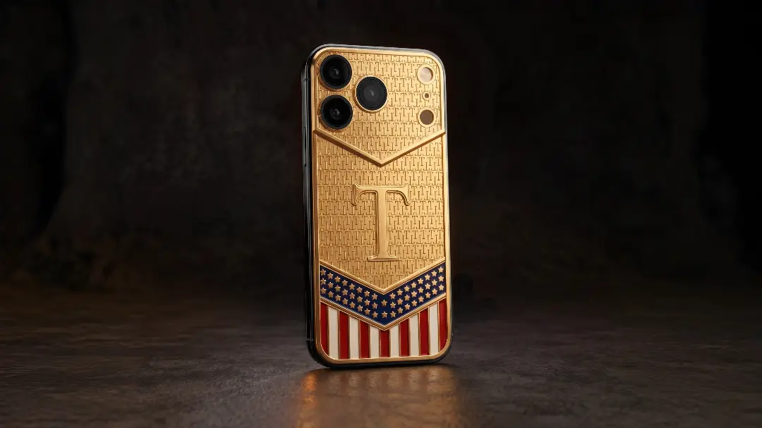 Caviar’s iPhone 17 Pro Max Mod: $10,500 or Just Showboating? Caviar iPhone 17 Pro Max mod with 24-karat gold plating and custom US flag design