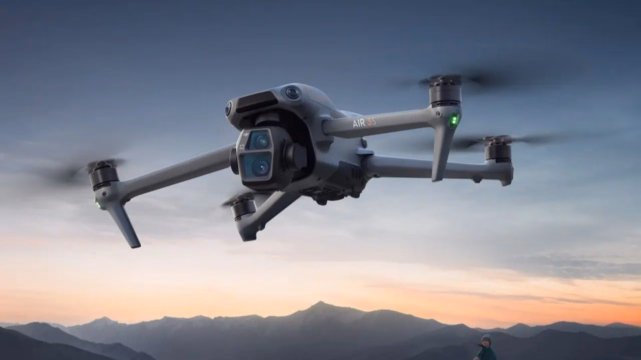 DJI Air 4 Leak Suggests Lightweight Design Under 250g