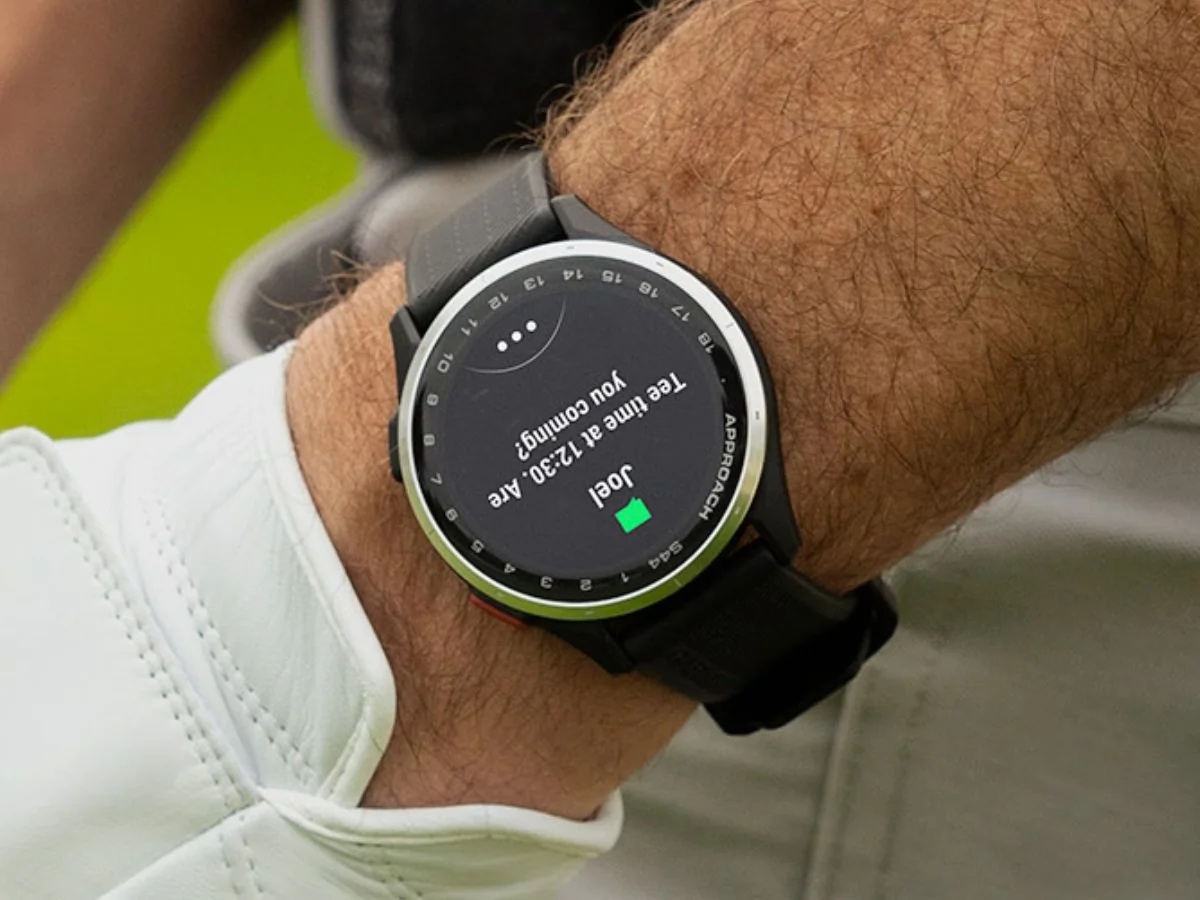 Garmin Fixes Music Controls and Scoring Bugs in New Smartwatch Update