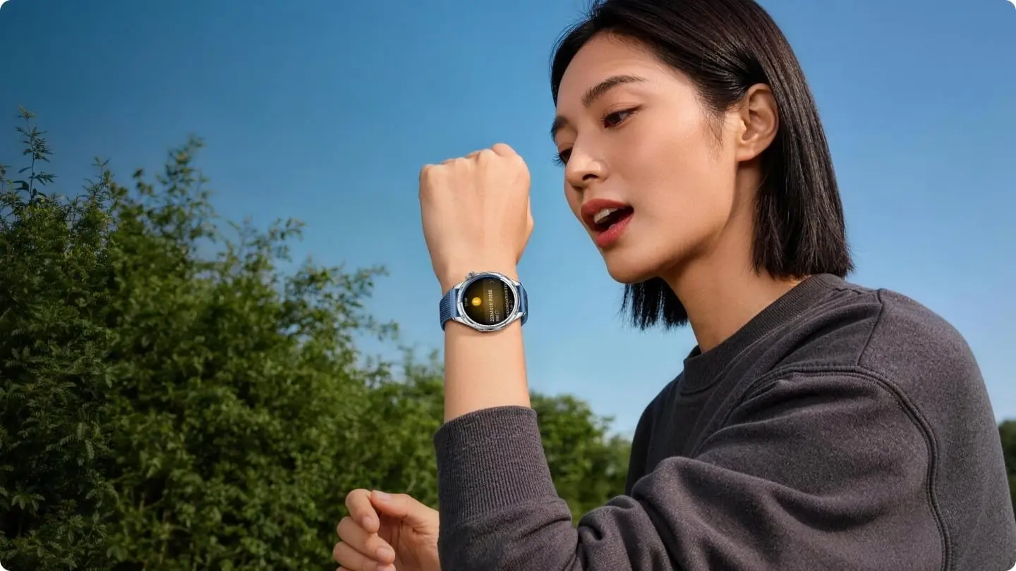Honor Watch 6 Plus Review: Long Battery Claims Under Scrutiny Honor Watch 6 Plus smartwatch showing AMOLED display and sports tracking features