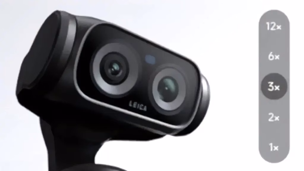 Insta360 Luna Ultra showing dual-camera setup