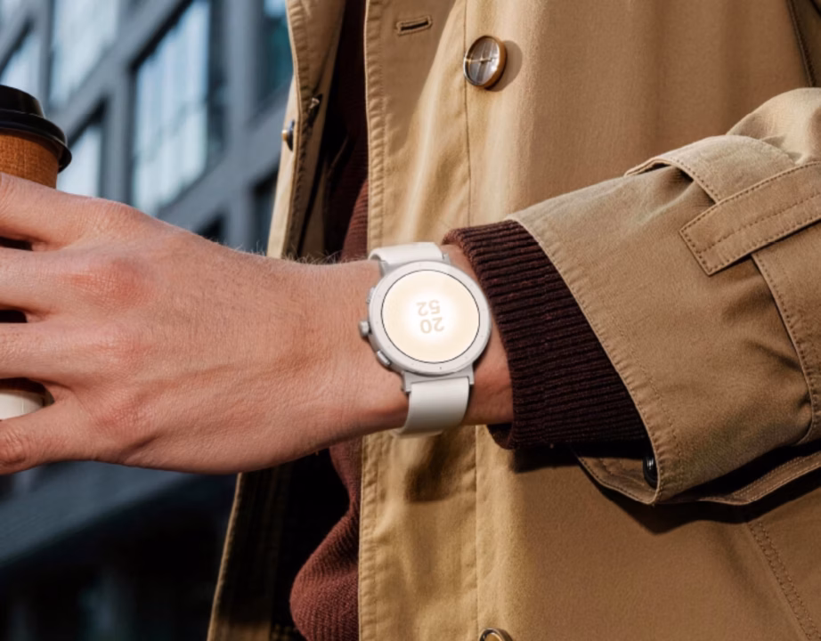 Realme Watch S5 with round AMOLED display and long battery life