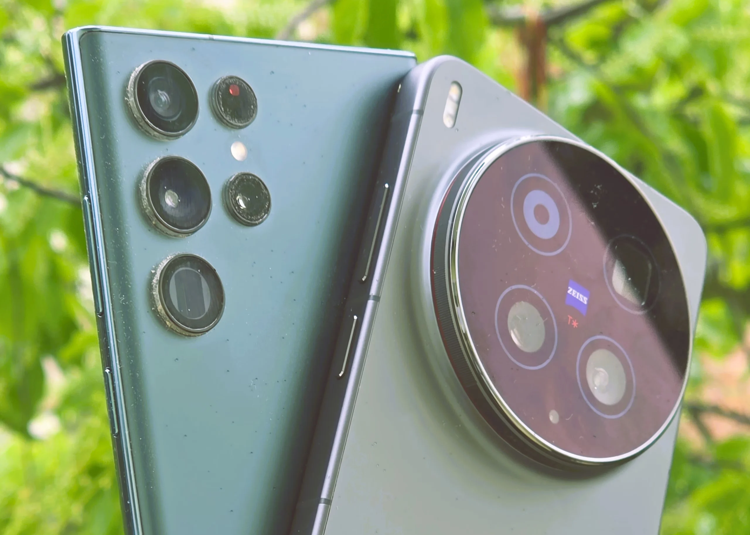 Vivo X300 Ultra vs Galaxy S26 Ultra: Key Differences in Audio and Heat