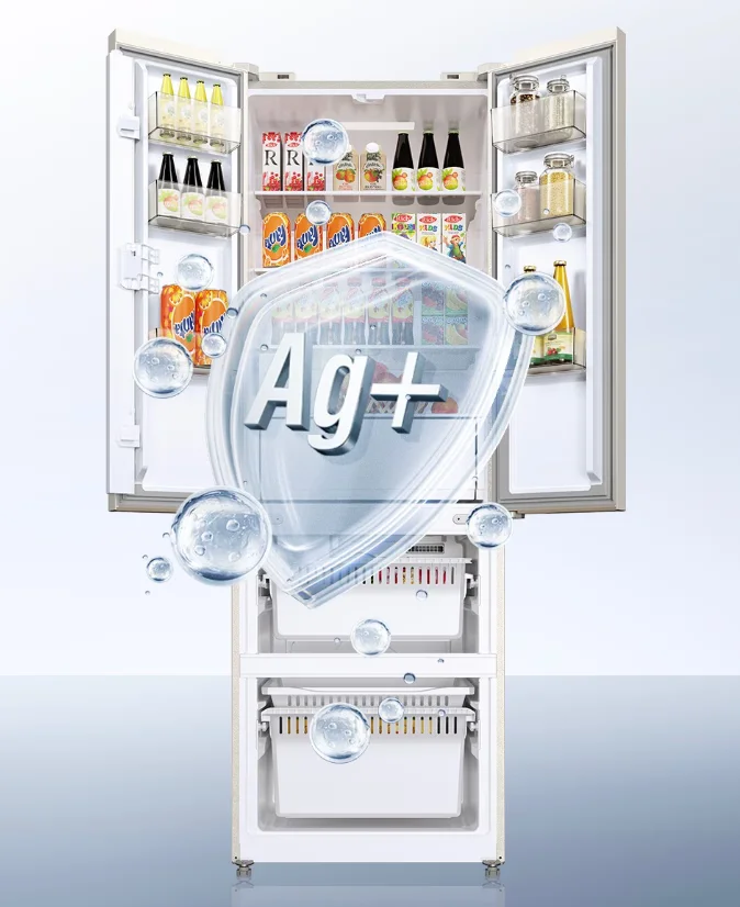 Automatic ice maker feature producing ice cubes