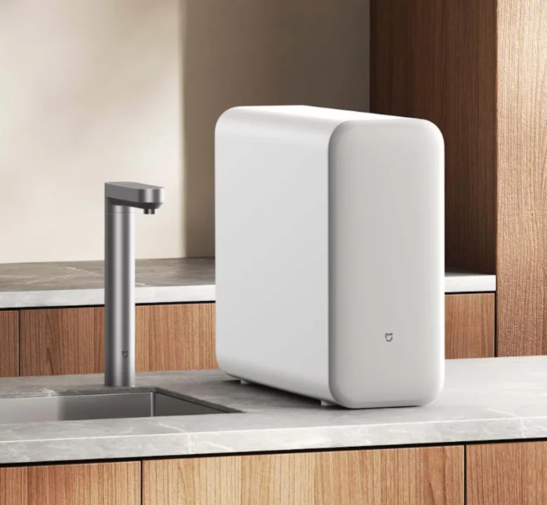 Xiaomi smart RO water purifier with touchscreen faucet and filtration unit