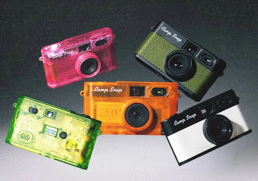 Camp Snap 2 compact camera offers retro digital shooting for 70 USD Camp Snap 2 compact retro-styled digital camera in hand