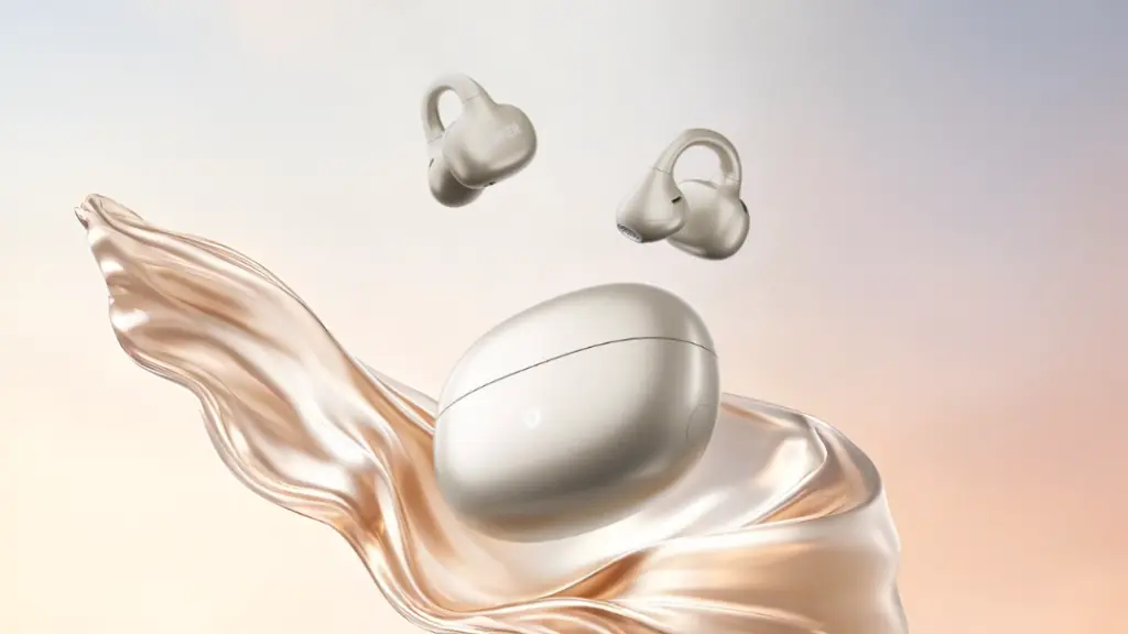 Edifier LolliClip SE Enhances Open-Ear Listening With Bass Boost And AI Tools