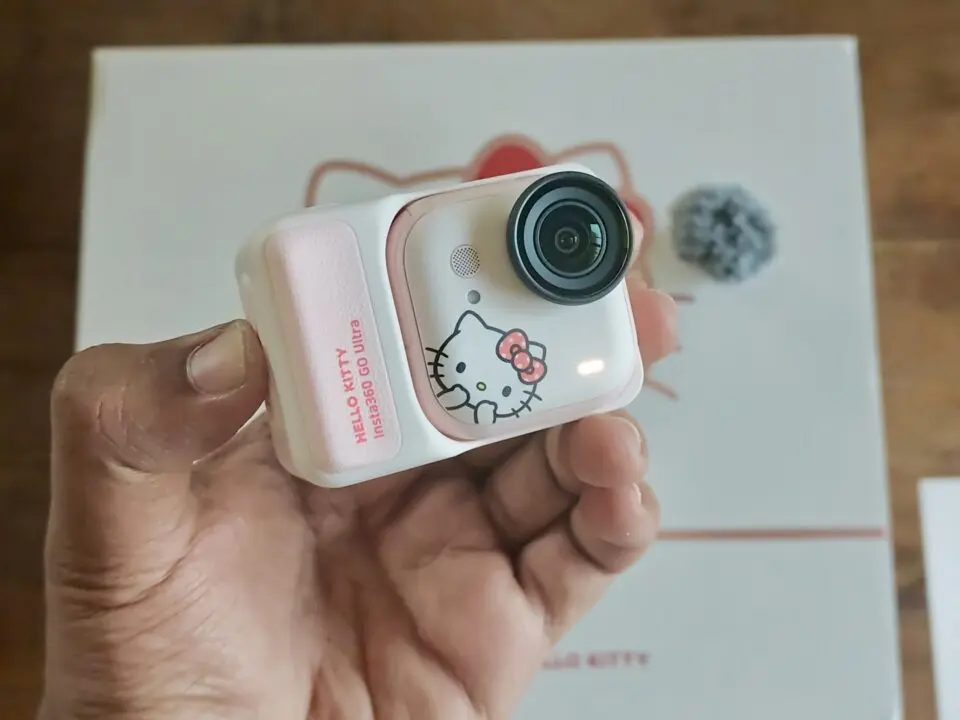 Insta360 Go Ultra Hello Kitty Limited Edition action camera with sakura-pink finish and Hello Kitty branding