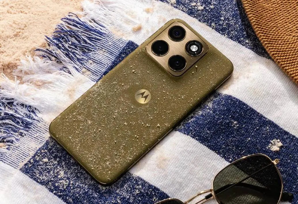 Motorola Edge 2026 offers compact design with three 50 MP cameras at $600 Motorola Edge 2026 smartphone with compact design and triple 50 MP cameras