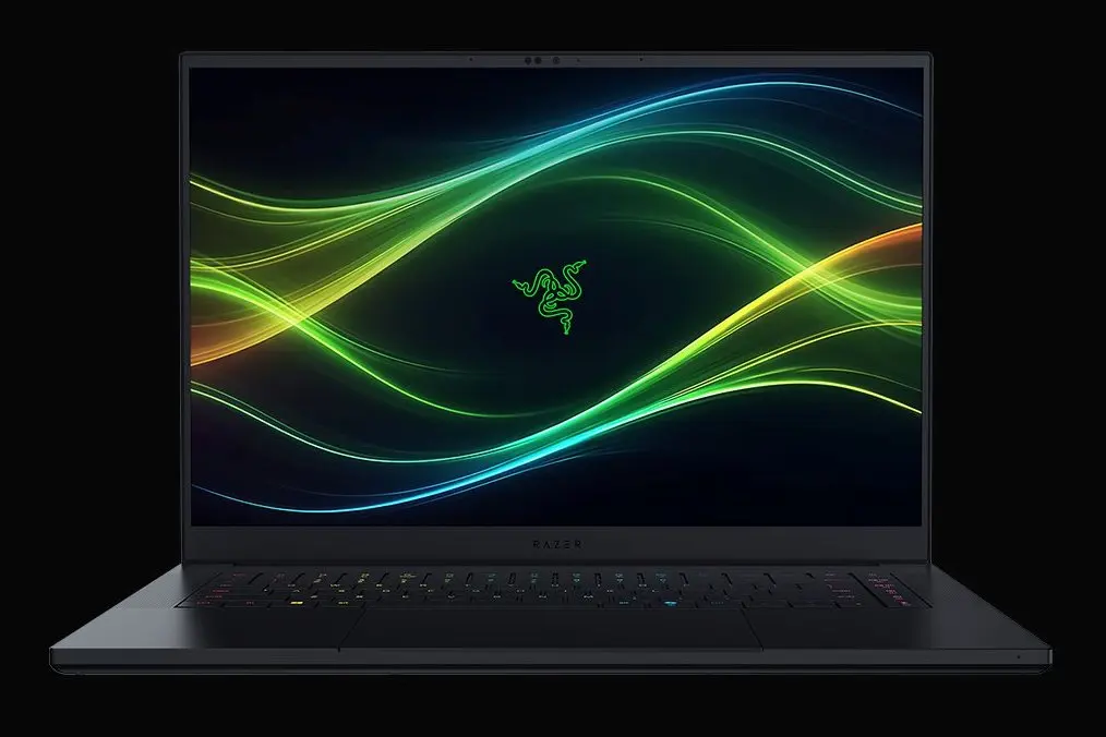 Razer Blade 16 battery life lasts several hours longer with Intel instead of AMD Razer Blade 16 gaming laptop showcasing new Intel processor benefits