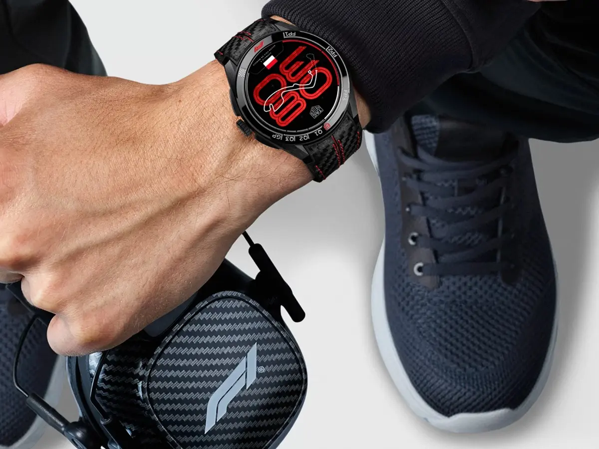 TAG Heuer Calibre E5 Formula 1 Edition Brings Live F1 Tracking to Your Wrist