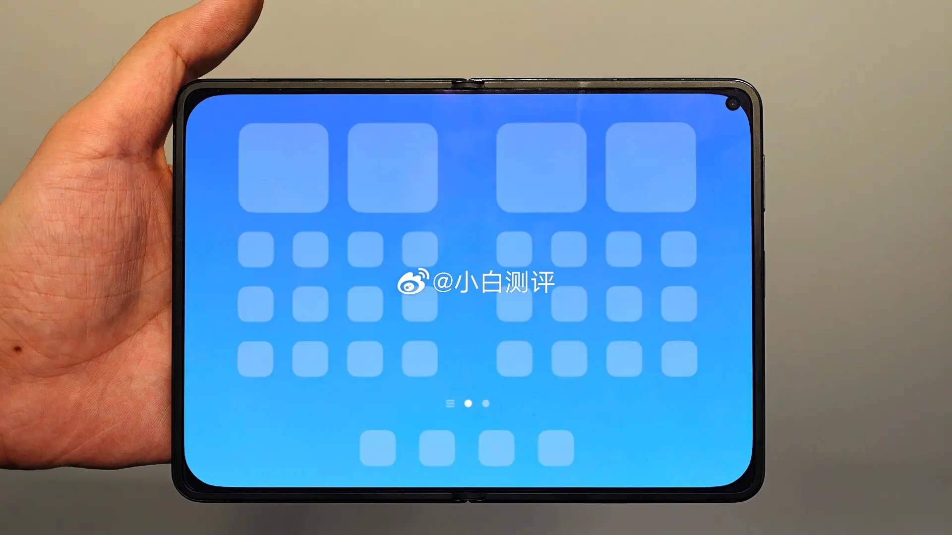 Xiaomi Mix Fold 5 Leak Reveals iPhone Ultra Competitor with Leica Triple Camera